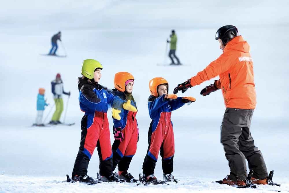Ski Dubai Tickets Mall Of Emirates Snow Park 170 Aed Jtr Holidays