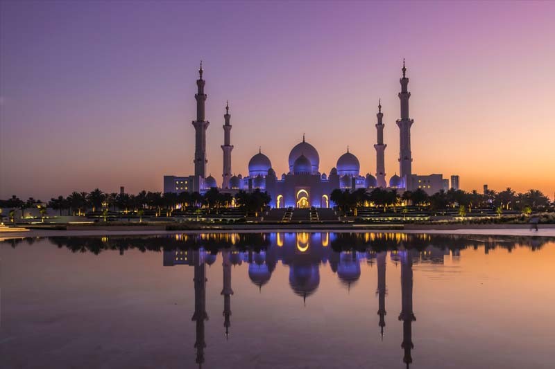 Explore Dubai & Abu Dhabi - 04 Nights 05 Days